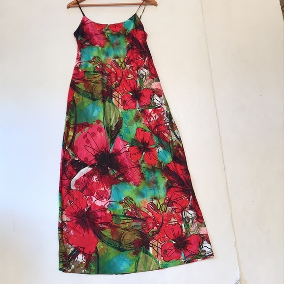 Natori Madame Ning Silky Charmeuse Floral Night Gown - Picture 2 of 9